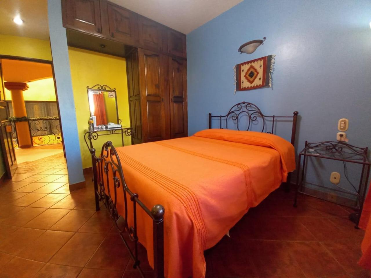 Hotel Dona Alicia Oaxaca Экстерьер фото